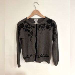 VTG Tiara international embroidered button down cardigan size S